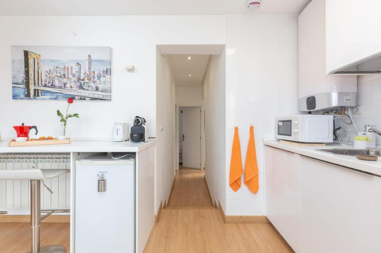 Apartamento Atico Las Letras - Alojamiento De Temporada Madrid Exteriör bild